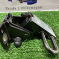 Петля двери задней правой нижняя VW Passat B7 (Европа) 10-15 Volkswagen PASSAT B7 3C8833412B
