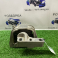 Подушка двигателя правая B7 1.8 TSI Volkswagen PASSAT B7 1K0199262M