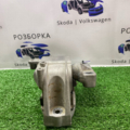 Подушка двигателя правая B7 1.8 TSI Volkswagen PASSAT B7 1K0199262M