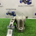 Подушка двигателя правая B7 1.8 TSI Volkswagen PASSAT B7 1K0199262M