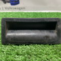Ручка багажника (дефект кріплення) Volkswagen Passat B7 5N0827566