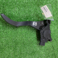 Педаль акселератора двигуна B8 Volkswagen Passat B8 5Q1723503H