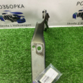 Петля капота правая Volkswagen Passat B8 3G0823302