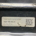 Подушка (опора) двигателя левая B8 Volkswagen Passat B8 5Q0199555R