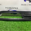Заглушка (решетка) противотуманных фар бампера переднего правая Volkswagen Passat B8 3G0853666