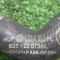 Патрубок системи охолодженняB8 Volkswagen  5Q0122073AL