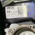 Подушка безпеки Volkswagen  6V0880204
