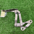 Петля капота права ford galaxy Volkswagen Sharan I 7M0823302K