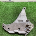 Кронштейн подушки (опори) двигуна, передньої Volkswagen Tiguan I (2007-2016) 03L199207