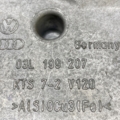 Кронштейн подушки (опори) двигуна, передньої Volkswagen Tiguan I (2007-2016) 03L199207