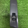 Накладка кнопок разом з кнопкою правасторона Volkswagen Tiguan I (2007-2016) 5N1867256A