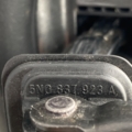 Ограничитель двери  передньої правої  Volkswagen Tiguan I (2007-2016) 5N0839249A