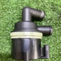 Помпа водяна (насос) охолодження Volkswagen Tiguan I (2007-2016) 5N0965561A
