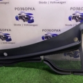 решітка двірників, ліва  Volkswagen Tiguan I (2007-2016) 5N1819403