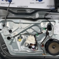 Склопідйомник передній лівий Volkswagen Tiguan I (2007-2016) 5N1837729E