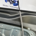 Тросік замка двері передньої правої Volkswagen Tiguan I (2007-2016) 5N0837085E