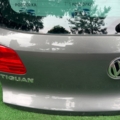 Задня ляда гола Volkswagen Tiguan I (2007-2016) 5N0827025G