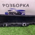 Молдинг листва накладка стійки передньої Volkswagen Tiguan II (2016-до тепер) 5NA837901C