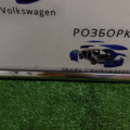 Молдинг передній лівий Volkswagen Tiguan II (2016-до тепер) 5NN837475A