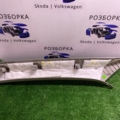Накладка передньої  стойки права Volkswagen Tiguan II (2016-до тепер) 5NN867234A