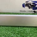 Декоративна накладка дверей передня ліва  Volkswagen Touareg I (2002-2010) 7L6853077D