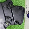 Корпус кришки придохранітеля Volkswagen Touareg I (2002-2010) 070103905A
