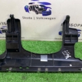 Кріплення торпедо під кермо Volkswagen Touareg I (2002-2010) 7L6880499D
