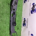 Кронштейн бампера переднього правий Volkswagen Touareg I (2002-2010) 7L6807184C