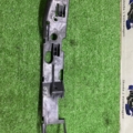 Кронштейн бампера переднього правий Volkswagen Touareg I (2002-2010) 7L6807184C