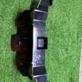 Кронштейн кріплення панелі приладів Volkswagen Touareg I (2002-2010) 7L6858435B
