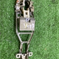 Кронштейн ручки задніх дверей права Volkswagen Touareg I (2002-2010) 7L0839886