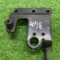 Кронштейн впускного колектора Volkswagen Touareg I (2002-2010) 070103390D