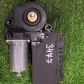 Моторчик склопідйомника задній правий Volkswagen Touareg I (2002-2010) 7L0959794