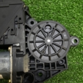 Моторчик склопідйомника задній правий Volkswagen Touareg I (2002-2010) 7L0959794