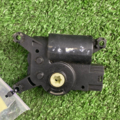 Моторчик заслонок пічки Volkswagen Touareg I (2002-2010) 52411483R04
