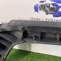 Накладка передня бампера Volkswagen Touareg I (2002-2010) 7L6807699B
