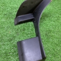 Накладка петлі багажника права Volkswagen Touareg I (2002-2010) 7L6867438D