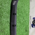 Накладка петлі кришки багажника права Volkswagen Touareg I (2002-2010) 7L6971341AA