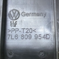 Накладка петлі кришки багажника Volkswagen Touareg I (2002-2010) 7L6809954D