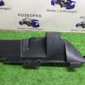 Пластик Volkswagen Touareg I (2002-2010) 7L6121334D