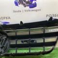 Решітка радіатора Volkswagen Touareg I (2002-2010) 7L6853653