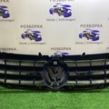 Решітка радіатора Volkswagen Touareg I (2002-2010) 7L6853653