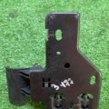 Замок капоту  Volkswagen Touareg I (2002-2010) 6Q0823480B