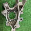 Цапфа (поворотный кулак) Touareg Volkswagen Touareg II (2010-2018) 7P0505435A