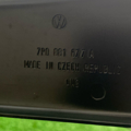 Кронштейн крепление сидения левого Volkswagen Touareg II (2010-2018) 7P0881677A