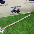 Молдинг стекла двери задней правой Volkswagen Touareg II (2010-2018) 7P0839476F