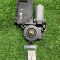 Моторчик склопідйомника Volkswagen Touareg II (2010-2018) 7L0959792D