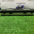Панель приладів (щиток приладів) Touareg Volkswagen Touareg II (2010-2018) 7L6920985Q