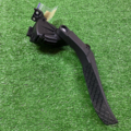Педаль газу (акселератора) Volkswagen Touareg II (2010-2018) 7L0723507D