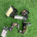 Петля двері Touareg ПП Volkswagen Touareg II (2010-2018) 8K0831402A
